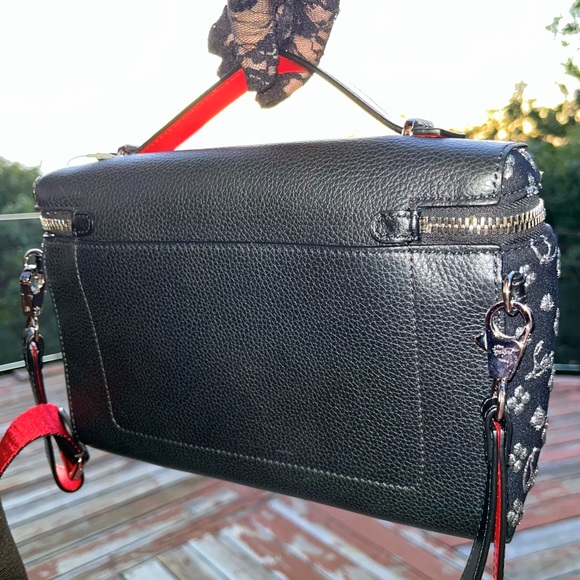 Louboutin: Loubinthesky Kypipouch Calfskin Messenger Tote Crossbody Bag - Picture 5 of 17